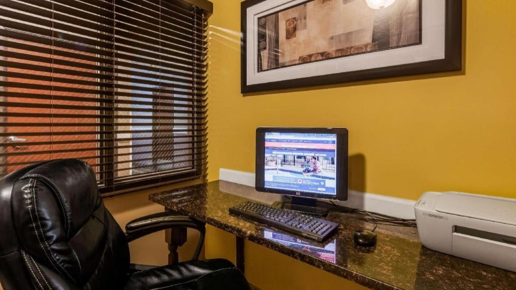Best Western Rama Inn Ephrata Екстер'єр фото